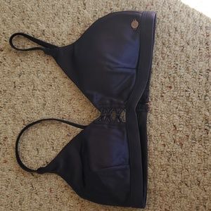 Calia by Carrie Underwood bikini top